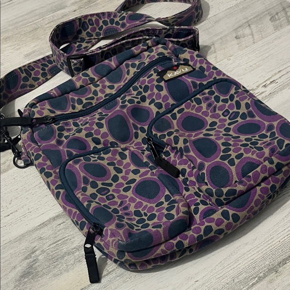 KAVU Purple and Blue  Crossbody Bag - Picture 3 of 11